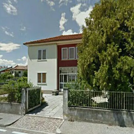 Ristoro 25 Aprile 3* טולמצו